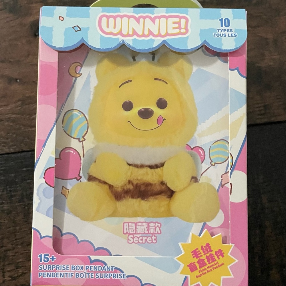 Miniso Disney Winnie! Naughty Party Blind Box